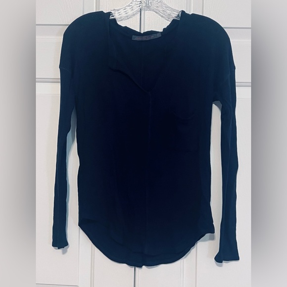 Feel The Piece Tops - Feel The Piece Women's Long Sleeve Navy Waffle Top Size XS/S